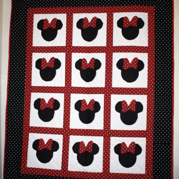 Minnie Mouse Quilt