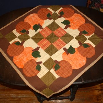 Homespun Pumpkin Table Topper